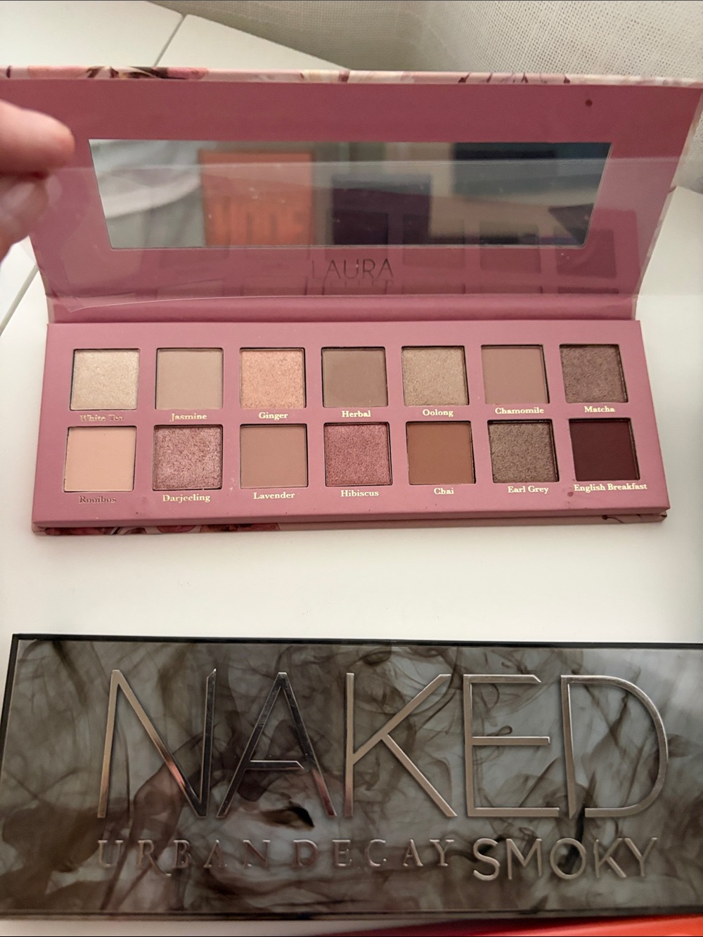 Eye shadow collection, urban decay, huda beauty, too faced, butter, and more - Picture 4 of 7